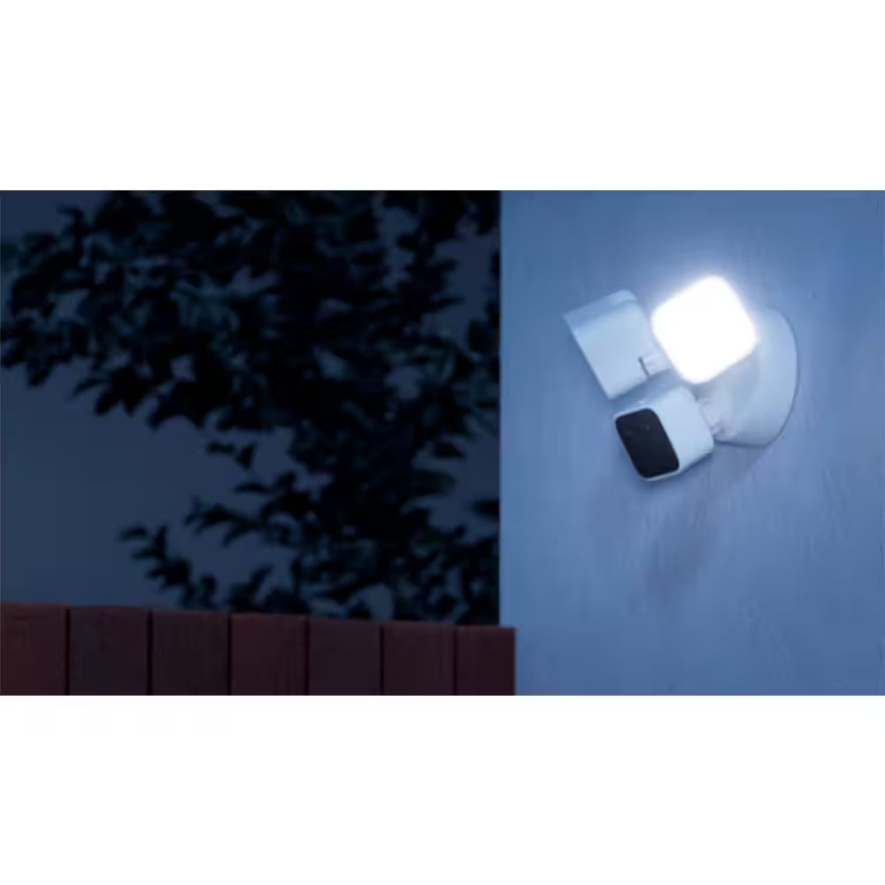 Wired Floodlight Camera - Smart Security Camera, 2600 Lumens, HD Works with Alexa - 1 Camera (White)